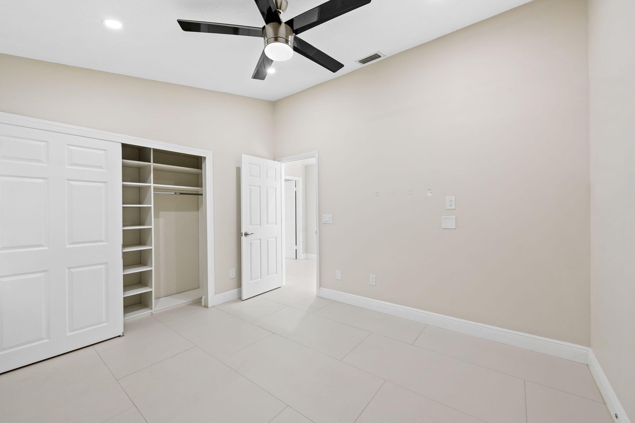 L'ERMITAGE OF BOCA - Residential