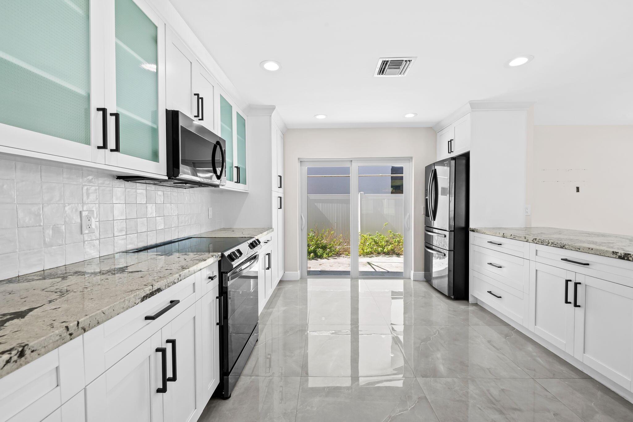 L'ERMITAGE OF BOCA - Residential