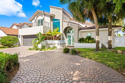 23162 L'Ermitage Circle Boca Raton FL 33433
