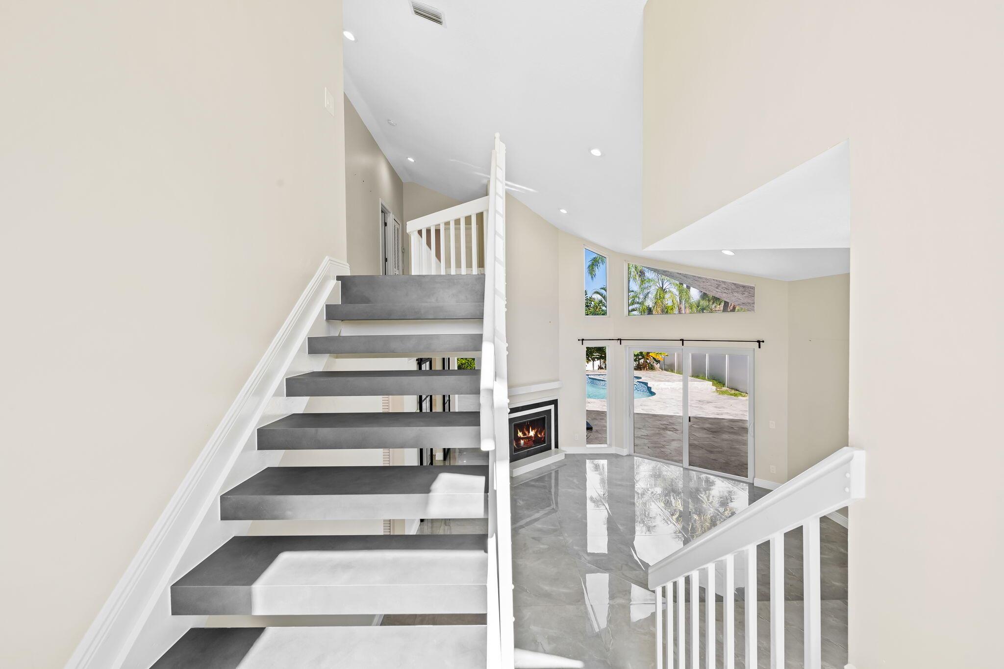 L'ERMITAGE OF BOCA - Residential