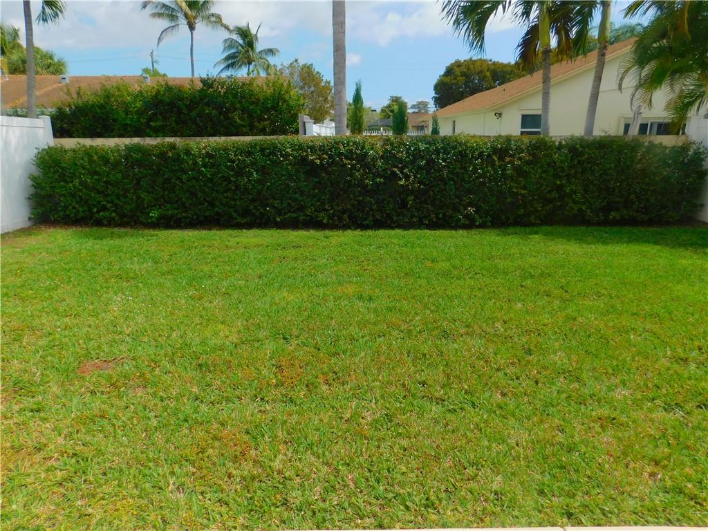 HAMMOCKS AT RIVERGLEN - Residential