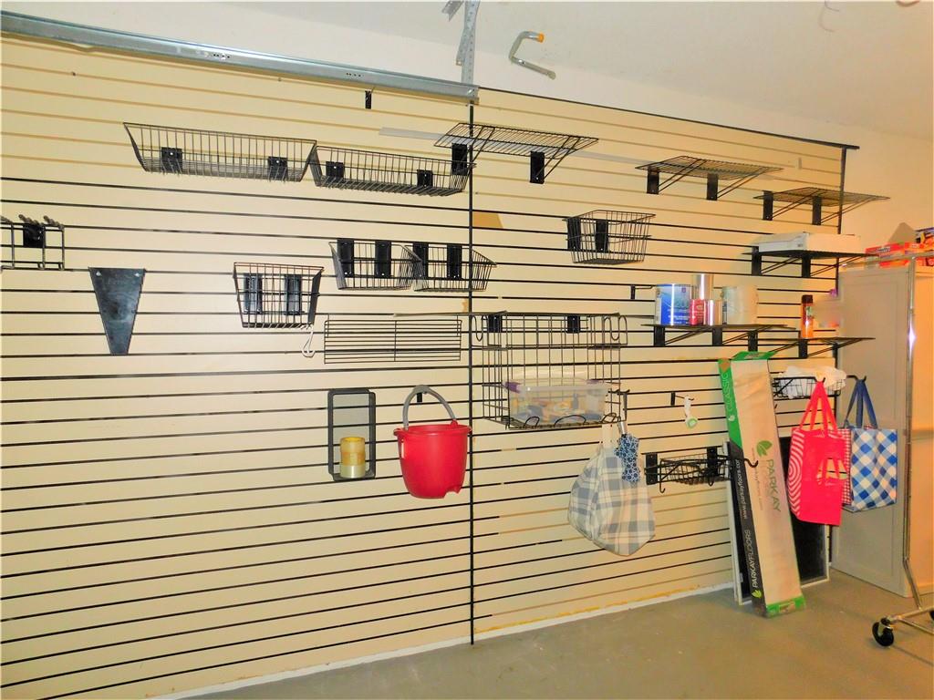 HAMMOCKS AT RIVERGLEN - Residential