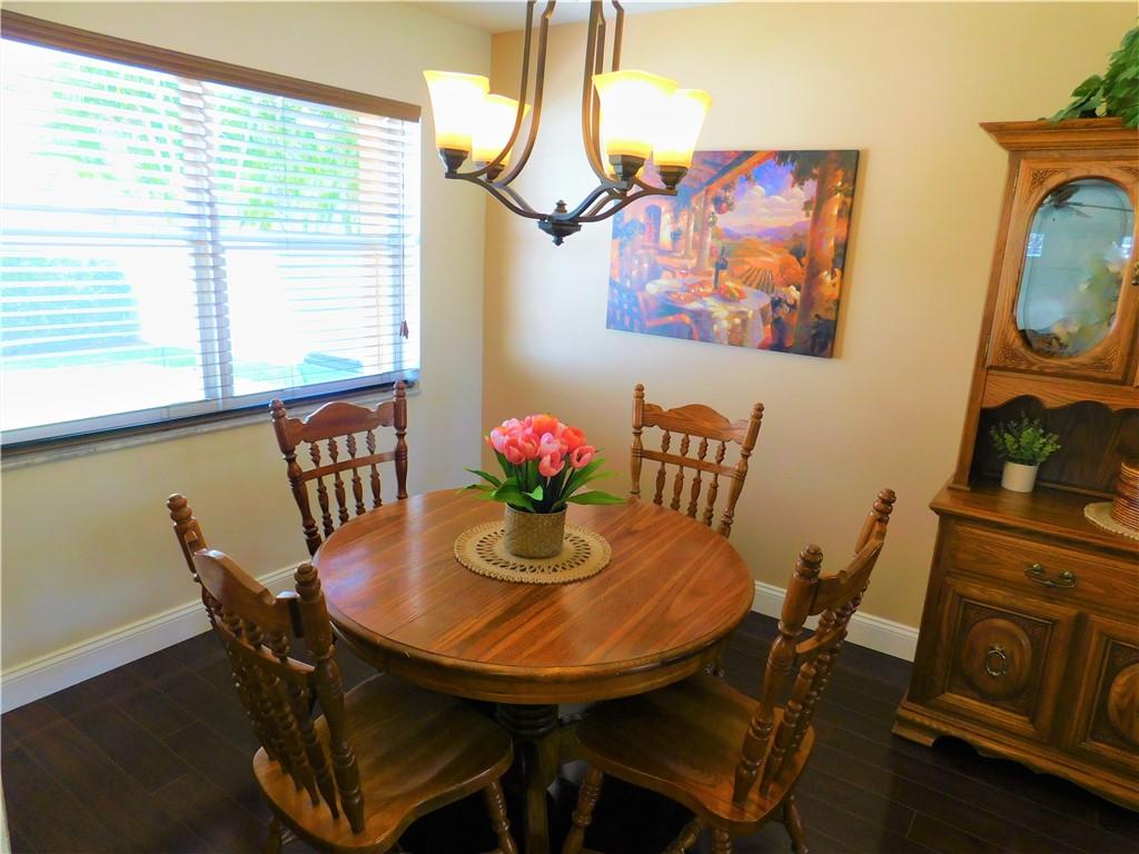 HAMMOCKS AT RIVERGLEN - Residential