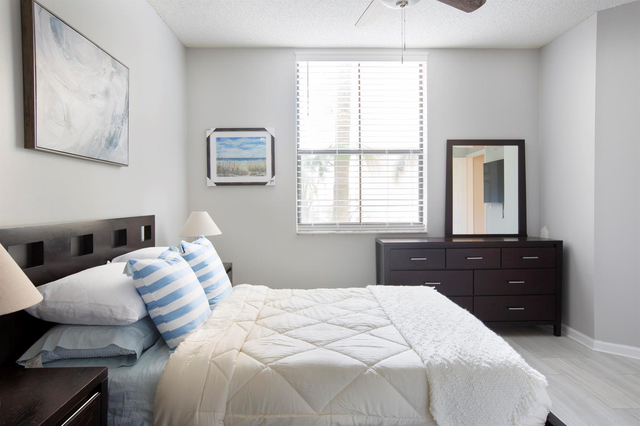 COURTYARDS IN CITYPLACE C - Residential Lease