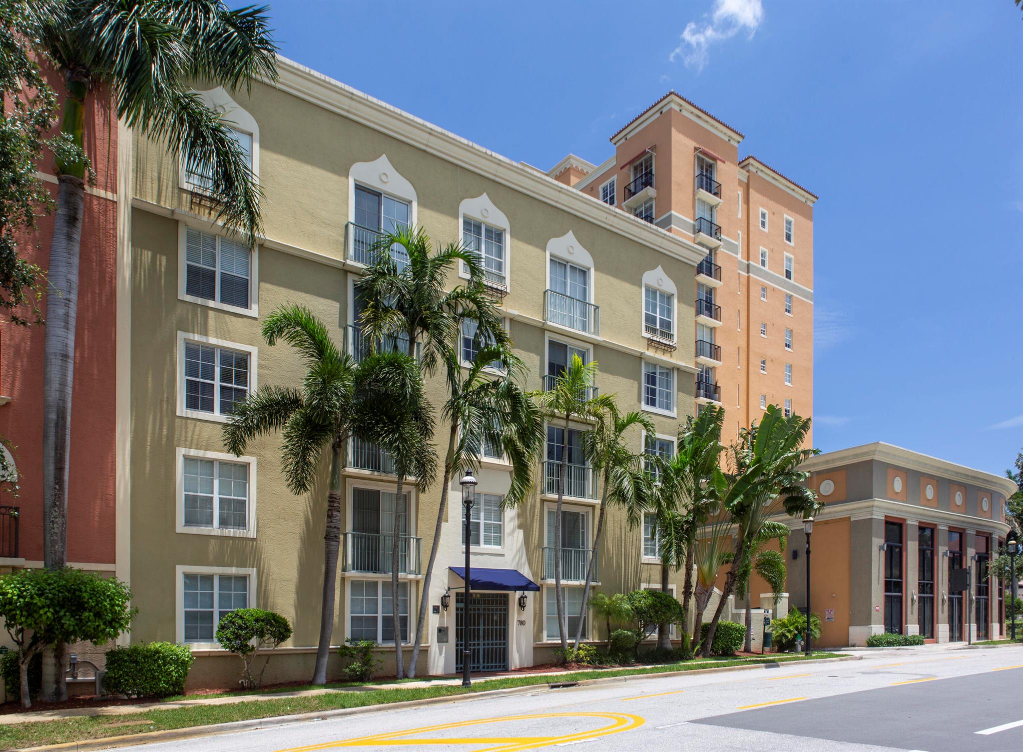 COURTYARDS IN CITYPLACE C - Residential Lease