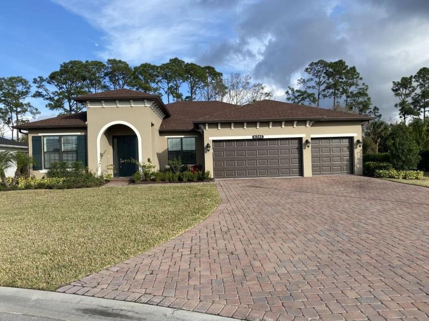 Amazing spacious, clean 3bed, 2.5 bath in gated community. 10ft ceilings,Gourmet kitchen with double oven, tile floors, storm impact windows, plantation blinds, fenced back yard, screened porch, laundry room with sink and cabinets. All that is missing is you and the family. Home located in upscale community with home value up to $469k. Move in ready in 30-45 days.