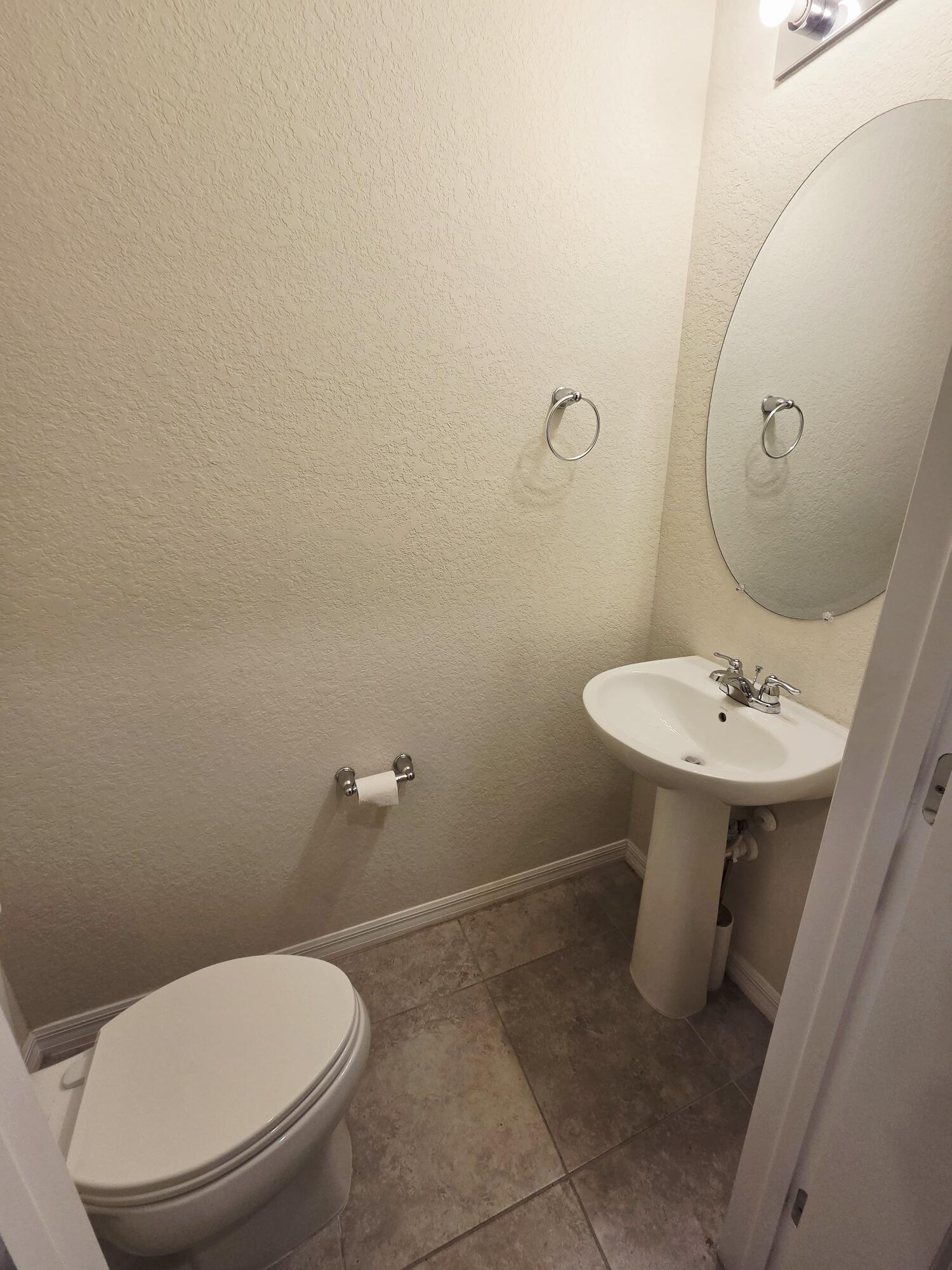SOMERSET PLAZA - Residential Lease
