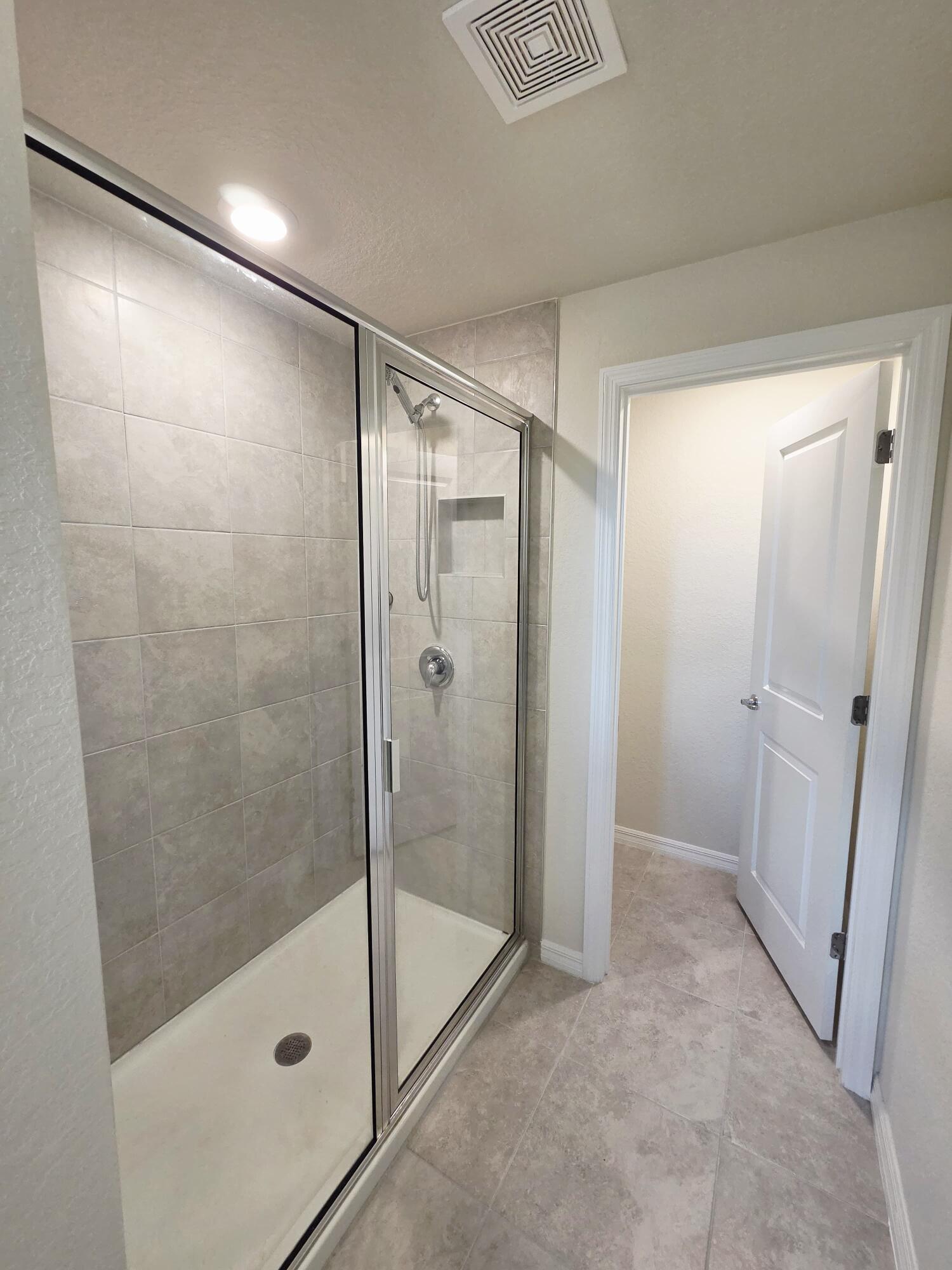 SOMERSET PLAZA - Residential Lease