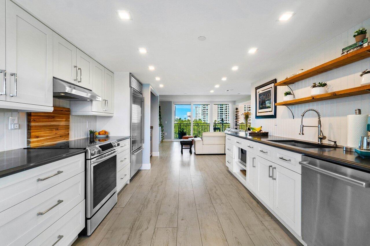 REGENCY HIGHLAND CLUB CON - Residential Lease