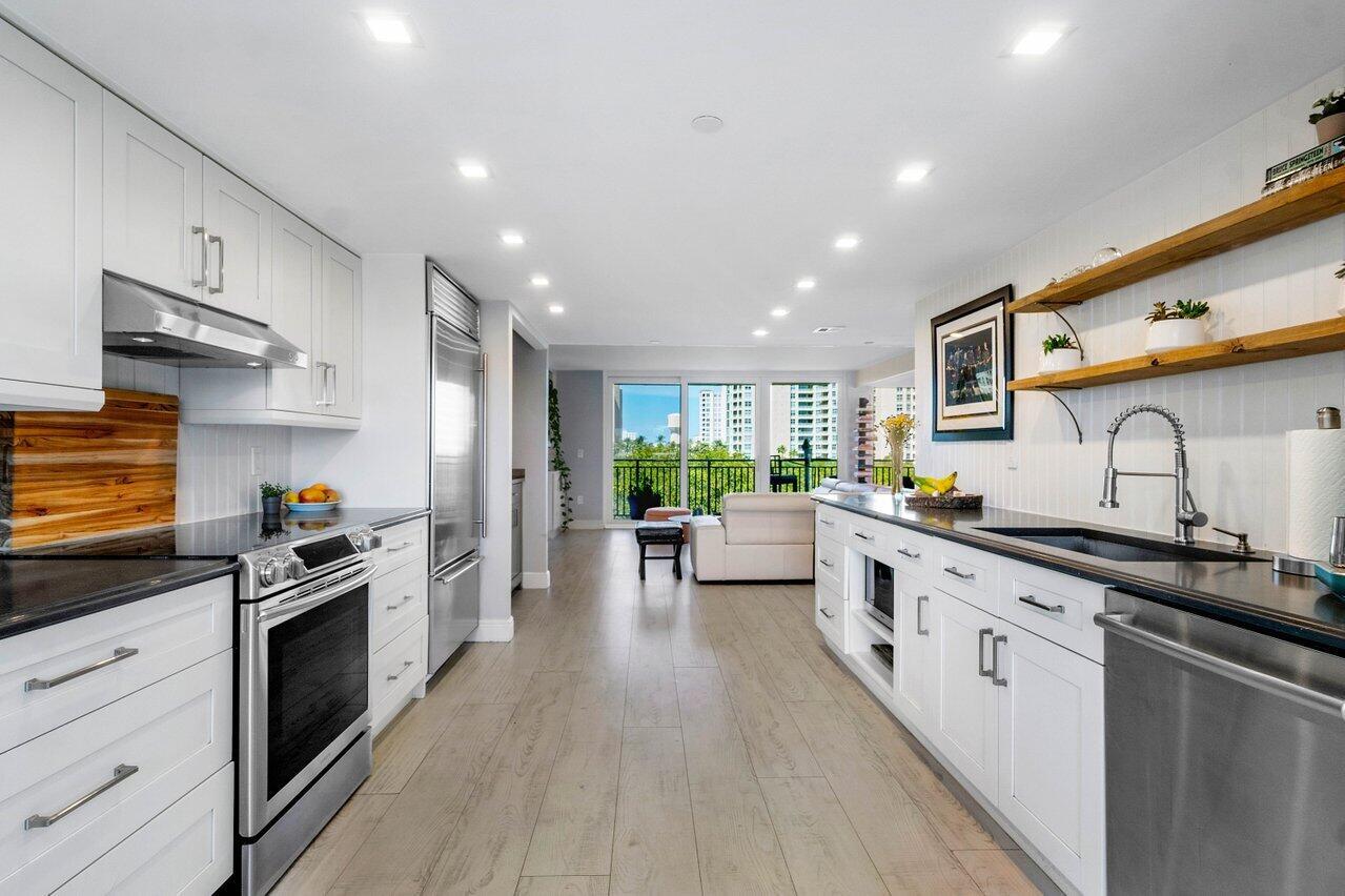 REGENCY HIGHLAND CLUB CON - Residential Lease