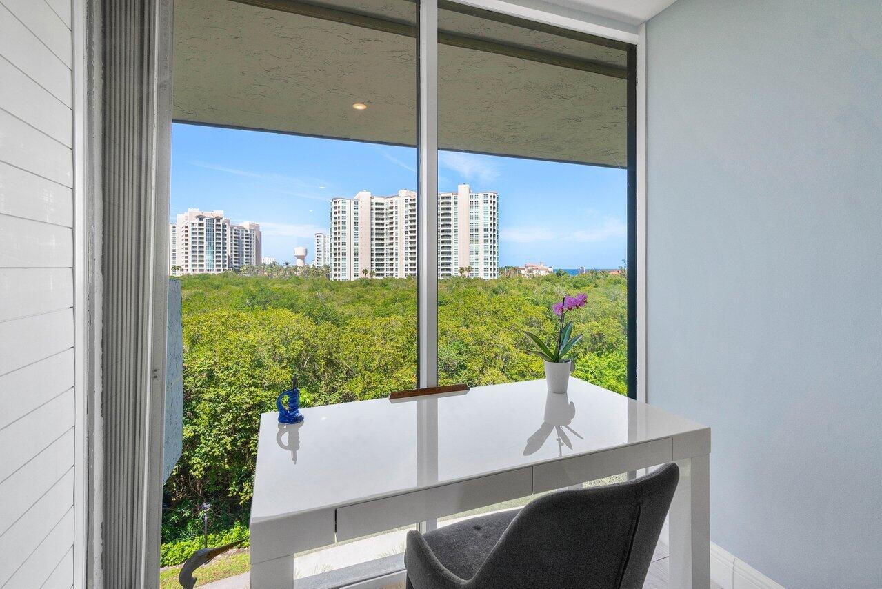 REGENCY HIGHLAND CLUB CON - Residential Lease