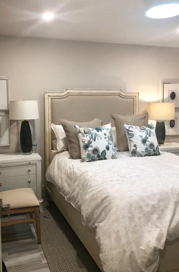 Ethan House Condo - Residential