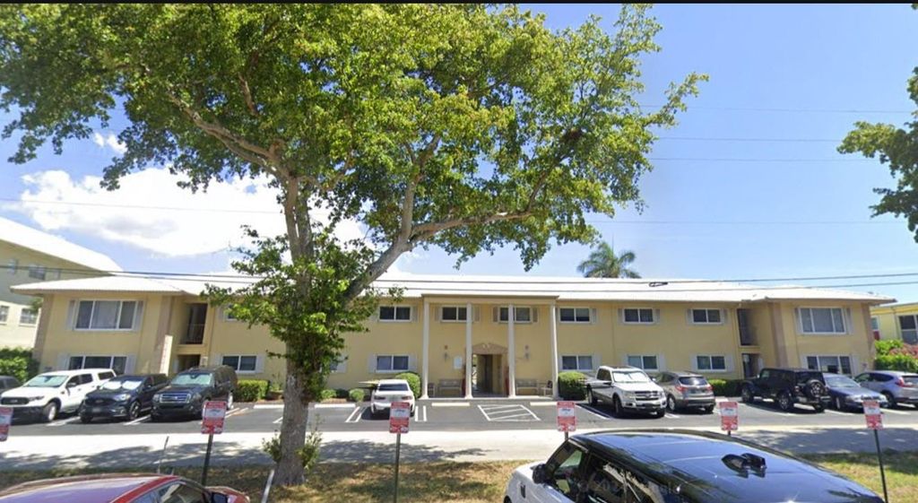 Photo of 2811 NE 51st Street #6, Fort Lauderdale, FL 33308 (MLS # F10535189)