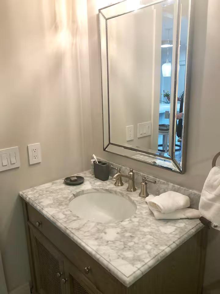 Ethan House Condo - Residential