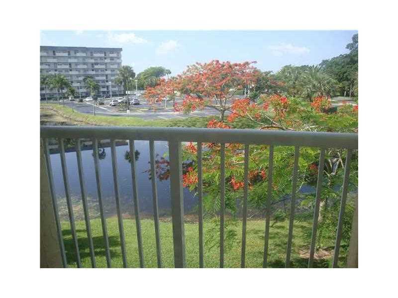 COURTYARD AT JACARANDA CO - Residential Lease