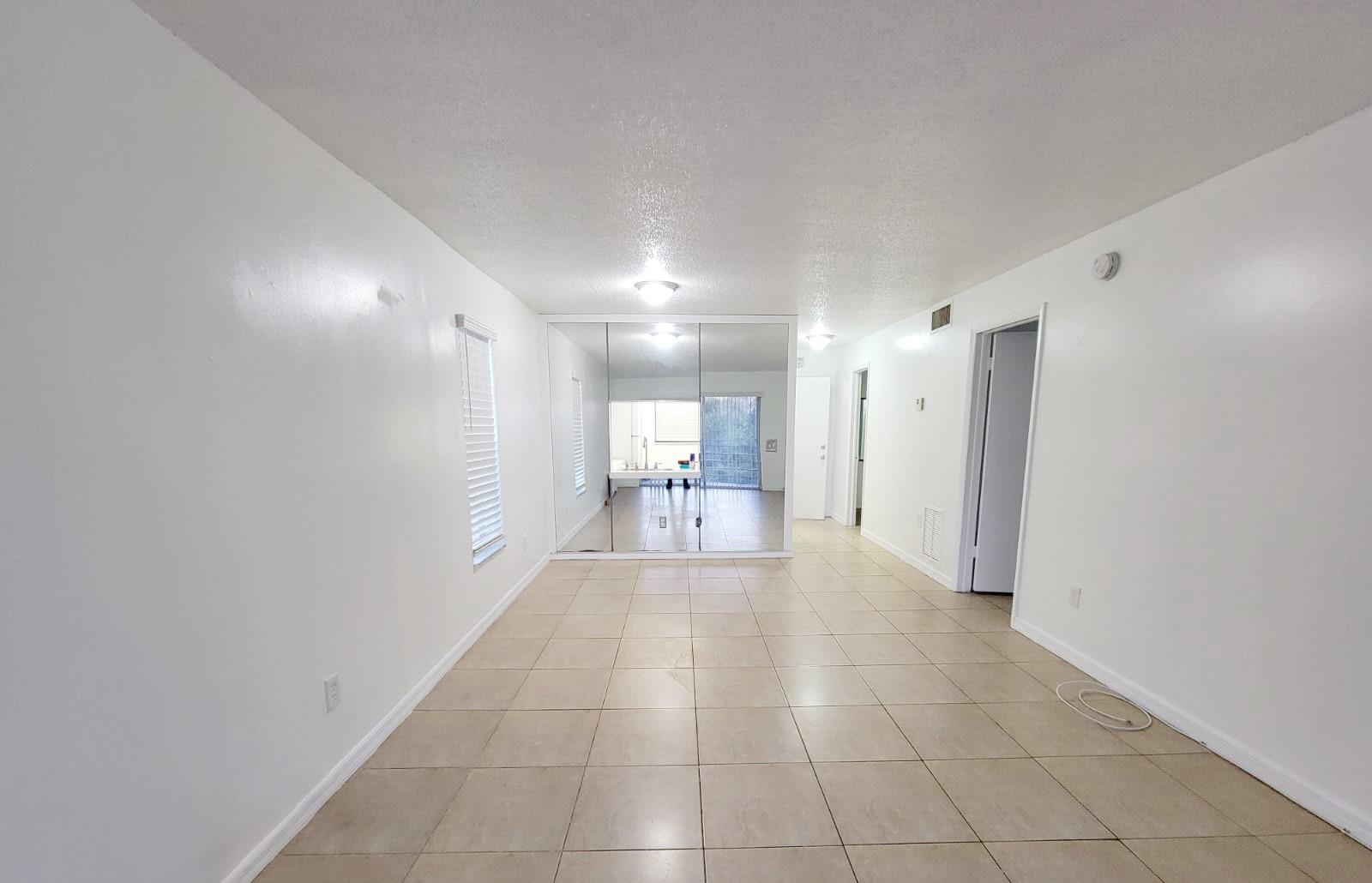 Brookfield Square Condo - Residential Lease