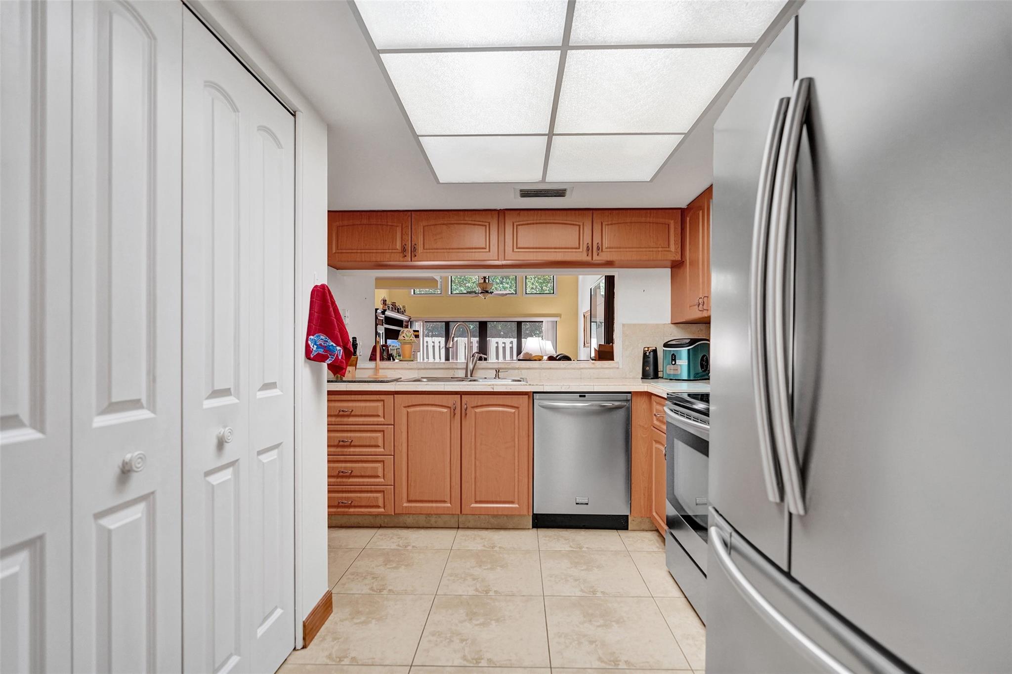 Woodlet Condos - Residential