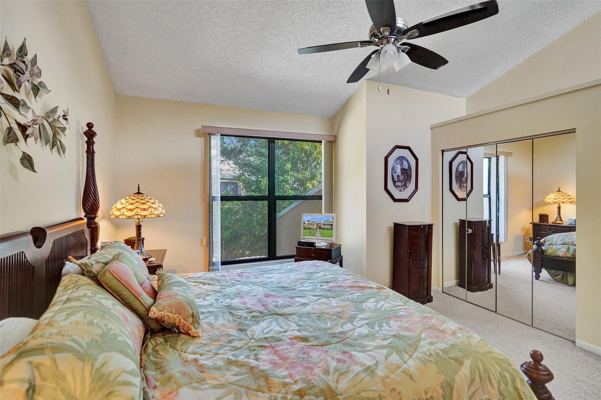 Woodlet Condos - Residential