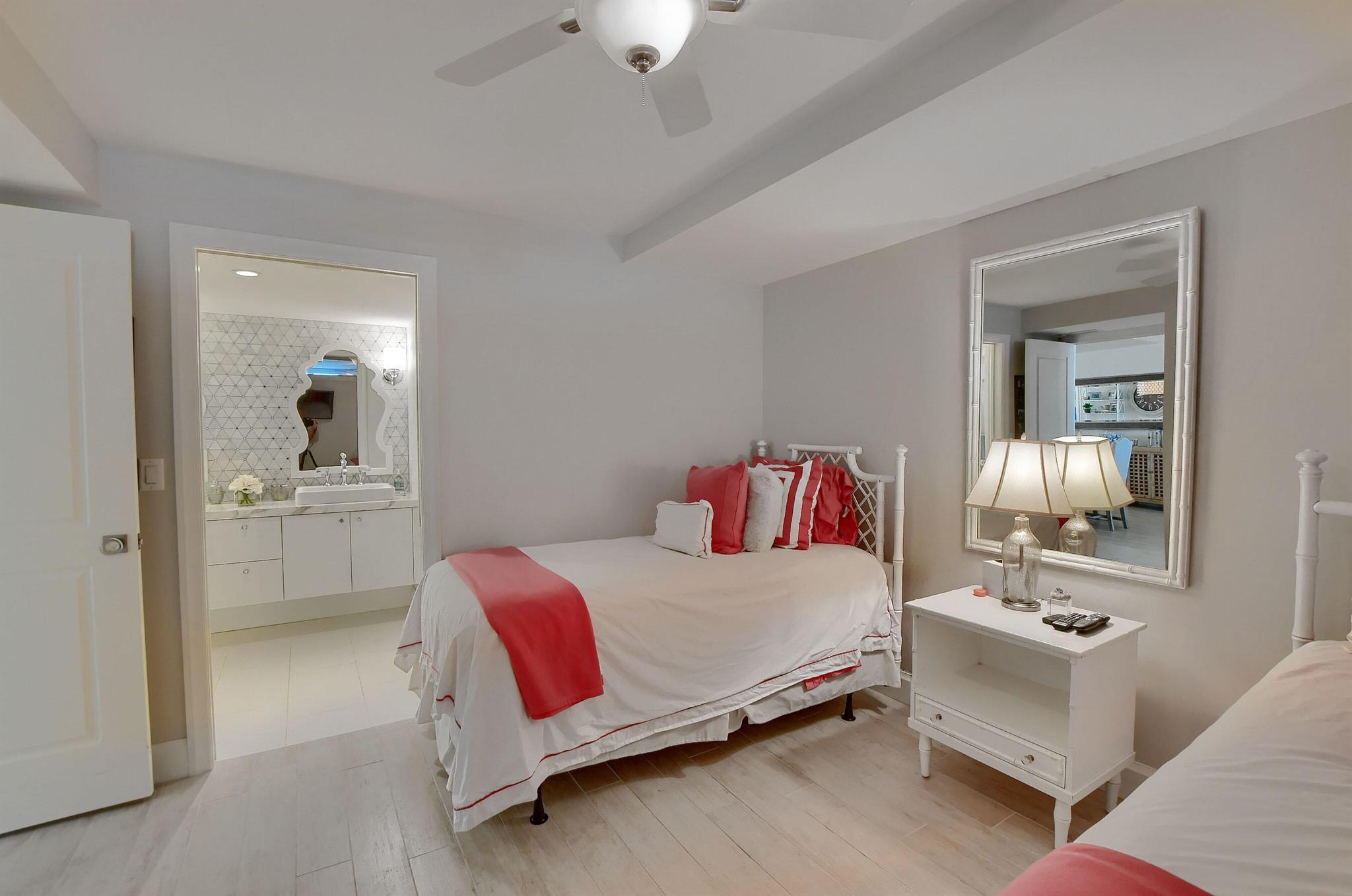 DELRAY BEACH CLUB APTS CONDO - Residential Lease