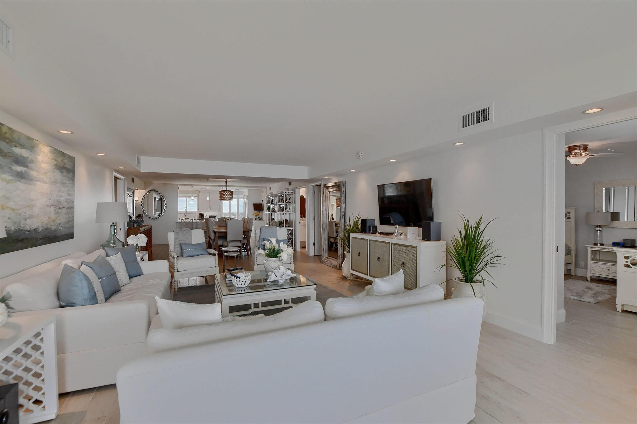 DELRAY BEACH CLUB APTS CONDO - Residential Lease