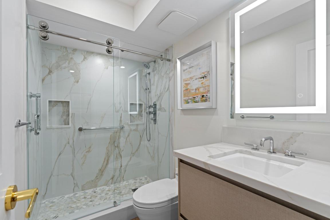 NO 99 PALM-AIRE COUNTRY CLUB - Residential