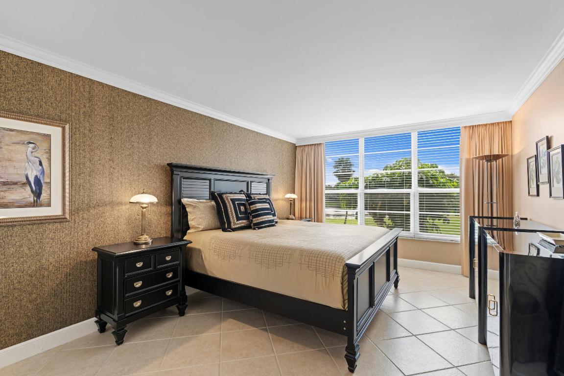 NO 99 PALM-AIRE COUNTRY CLUB - Residential