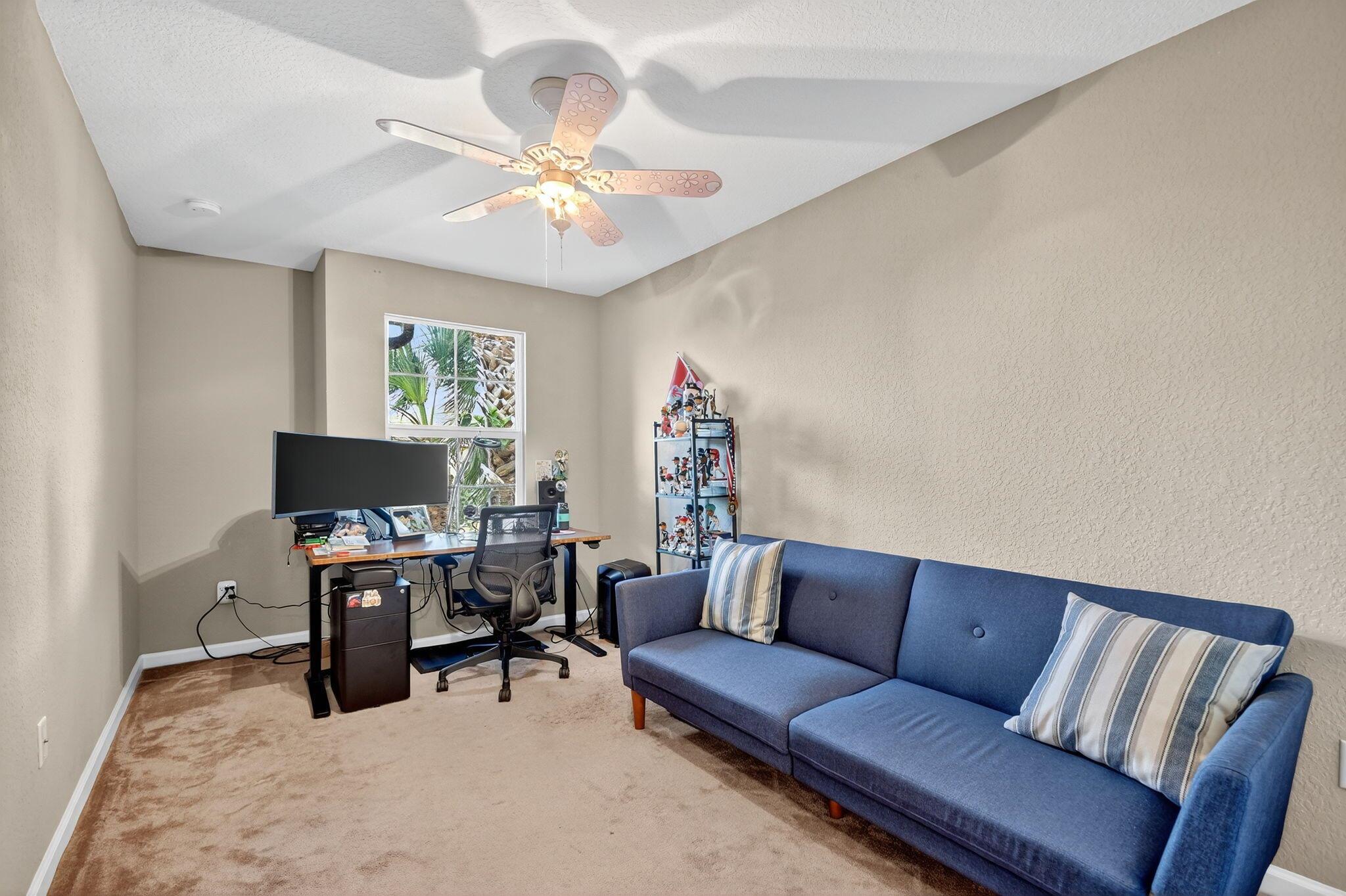 COLONY RESERVE AT LAKE WO - Residential Lease