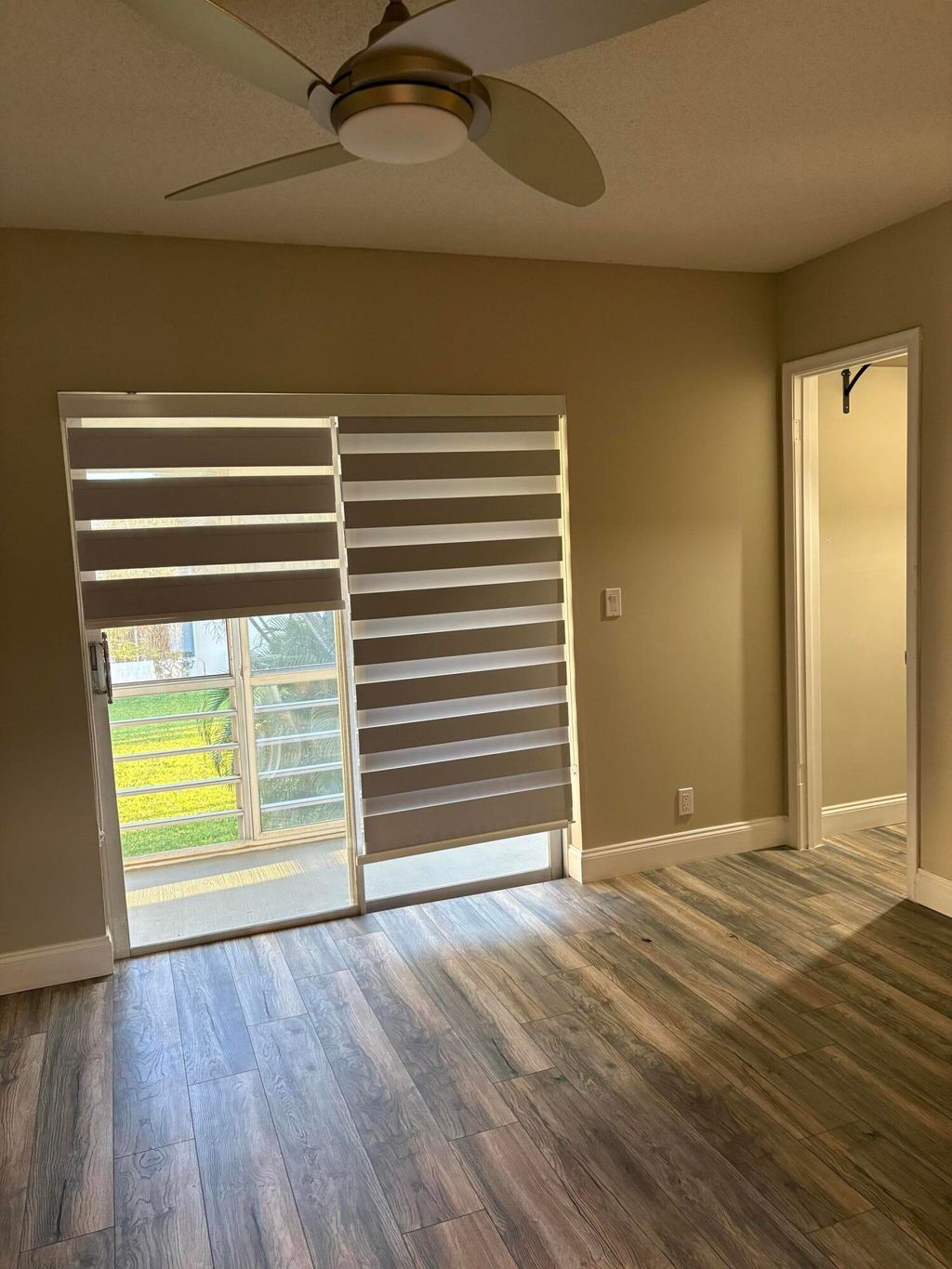 Photo of 111 E Waltham, West Palm Beach, FL 33417 (MLS # B26018581)