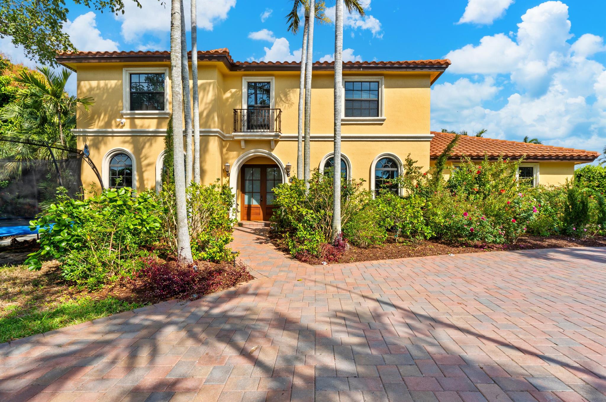 3025 Spanish Trail
