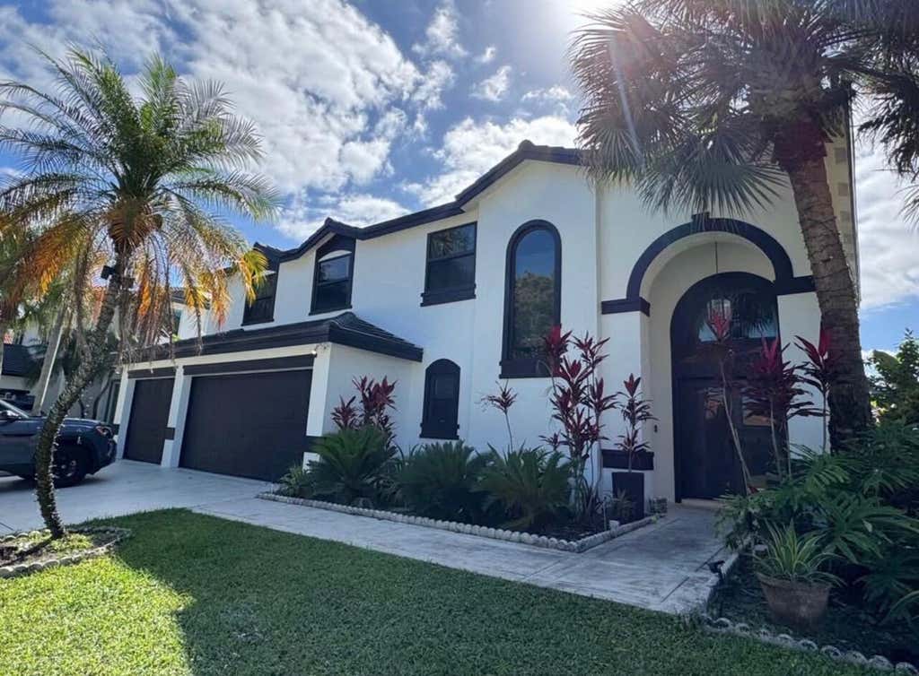 Photo of 10920 HAYDN Drive #0, Boca Raton, FL 33498 (MLS # B26063052)