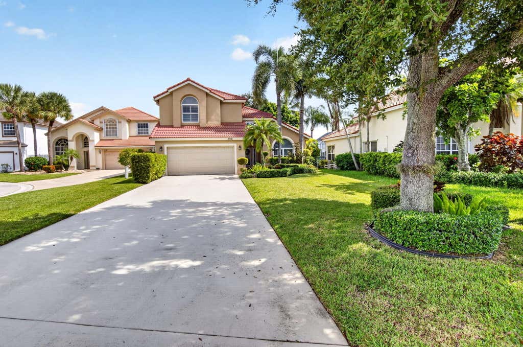 Photo of 7591 BRUNSON Circle, Lake Worth, FL 33467 (MLS # B26058036)
