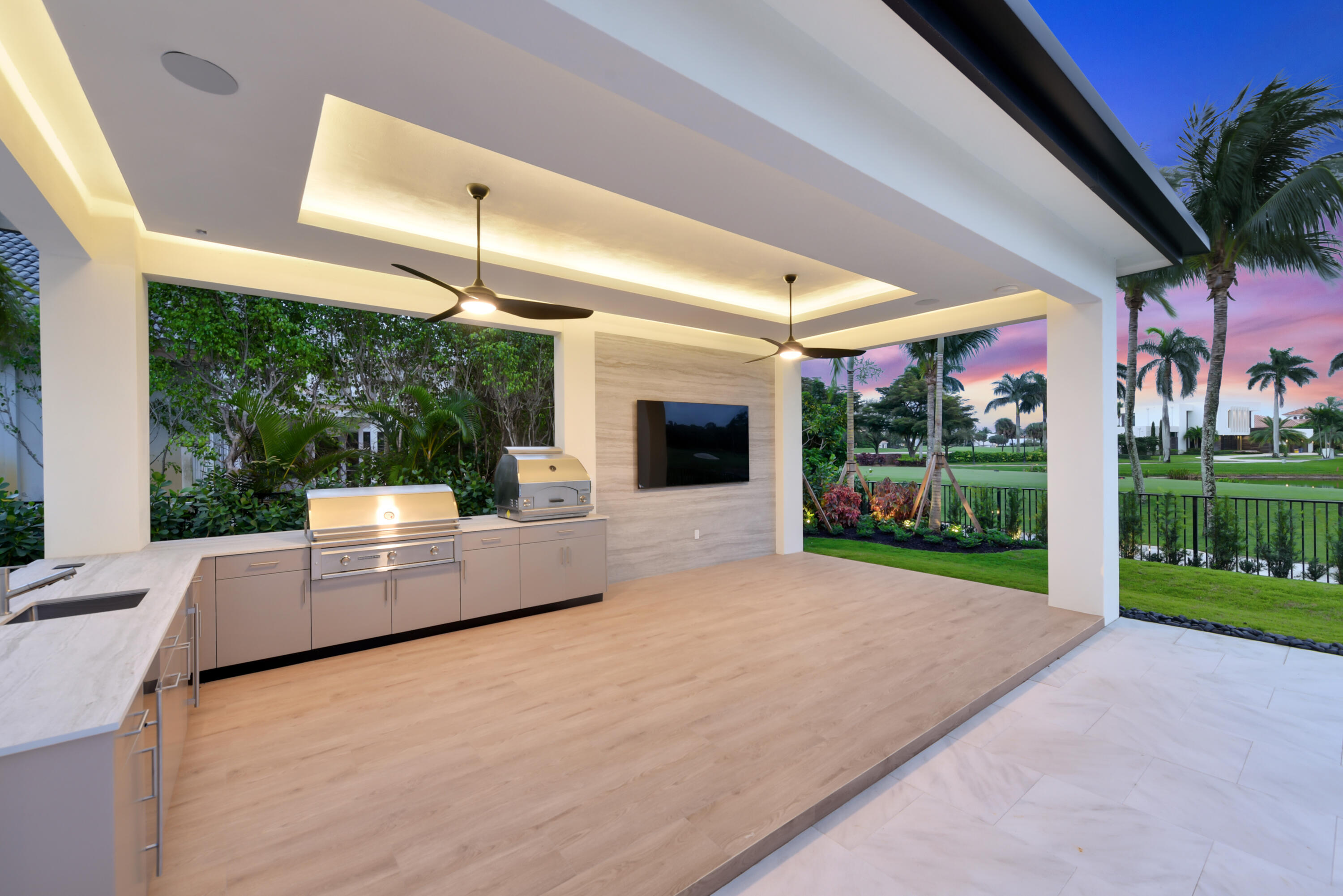 ST ANDREWS COUNTRY CLUB - Residential