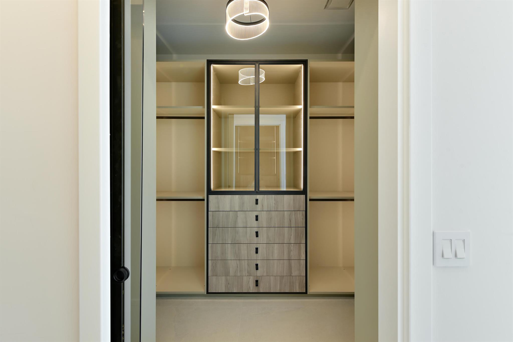 ST ANDREWS COUNTRY CLUB - Residential