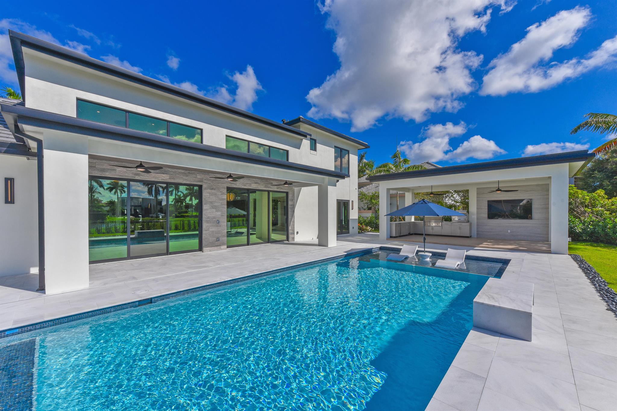 ST ANDREWS COUNTRY CLUB - Residential