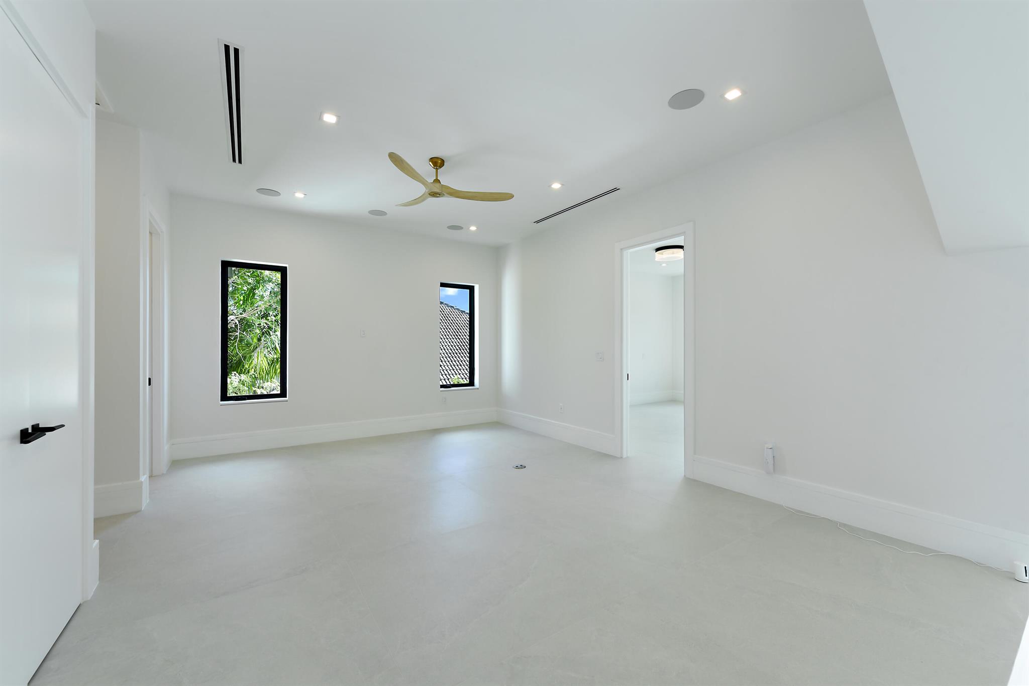 ST ANDREWS COUNTRY CLUB - Residential