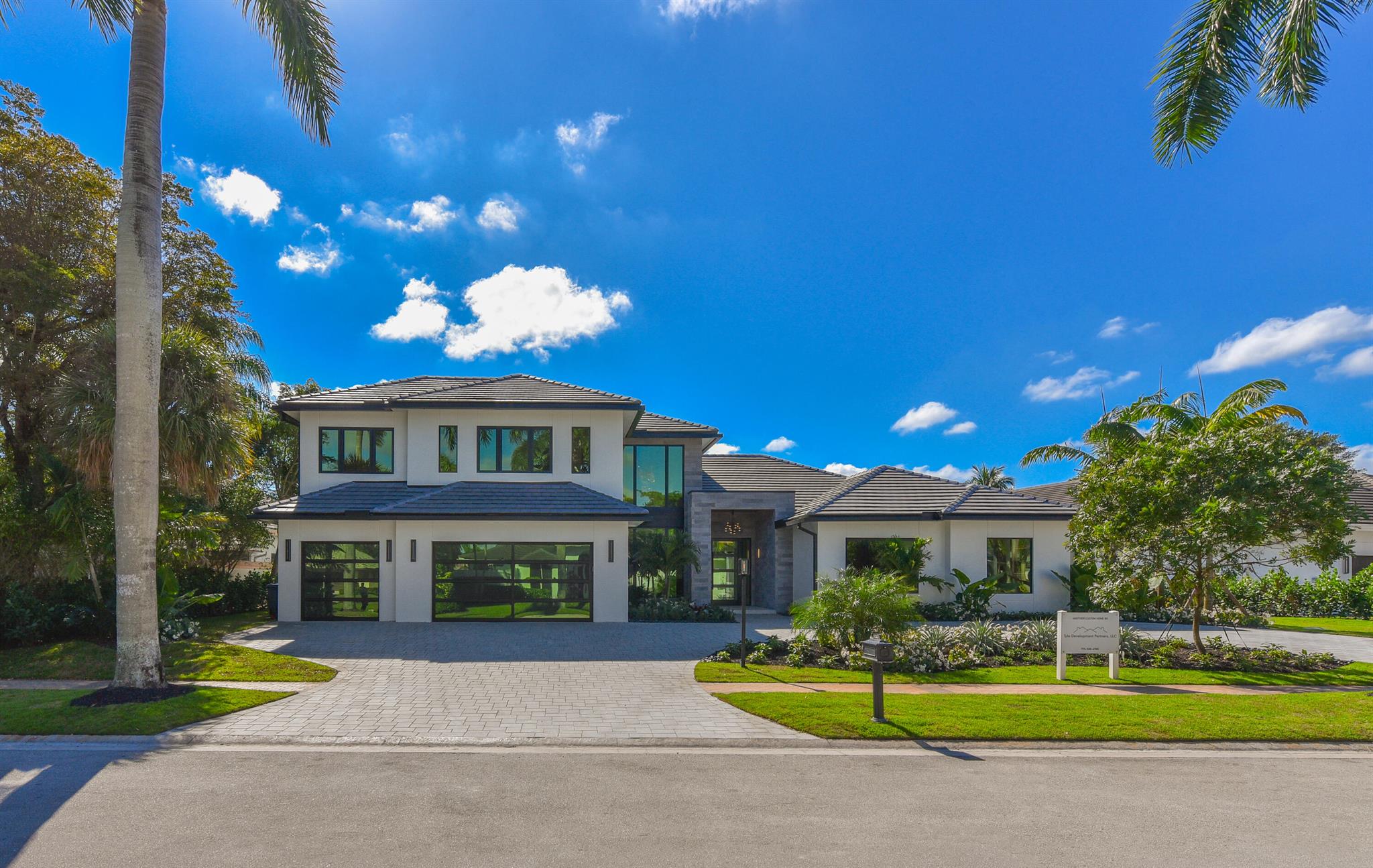 ST ANDREWS COUNTRY CLUB - Residential