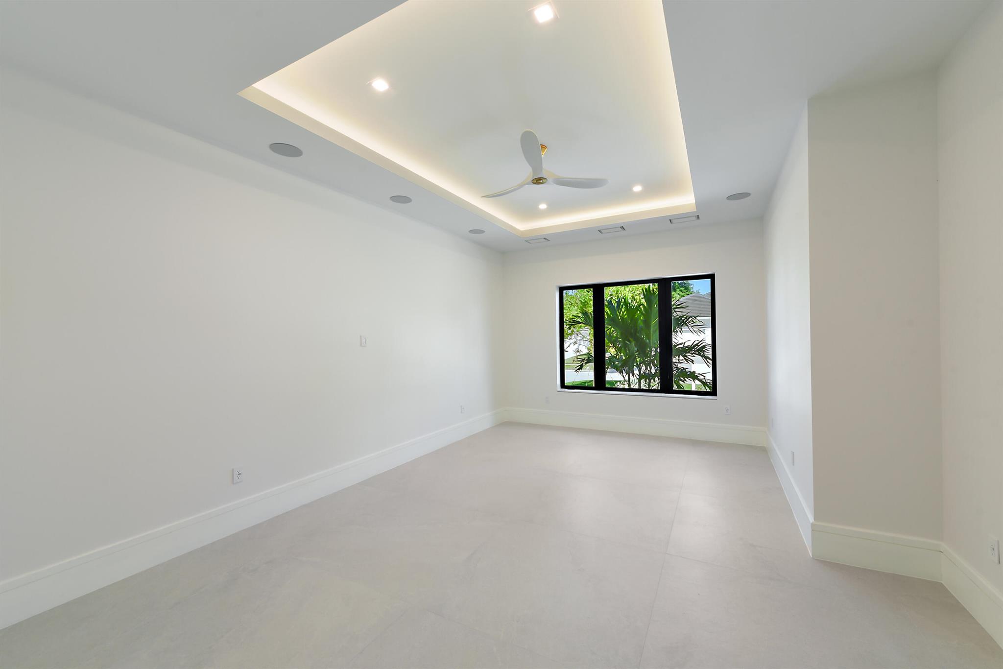 ST ANDREWS COUNTRY CLUB - Residential