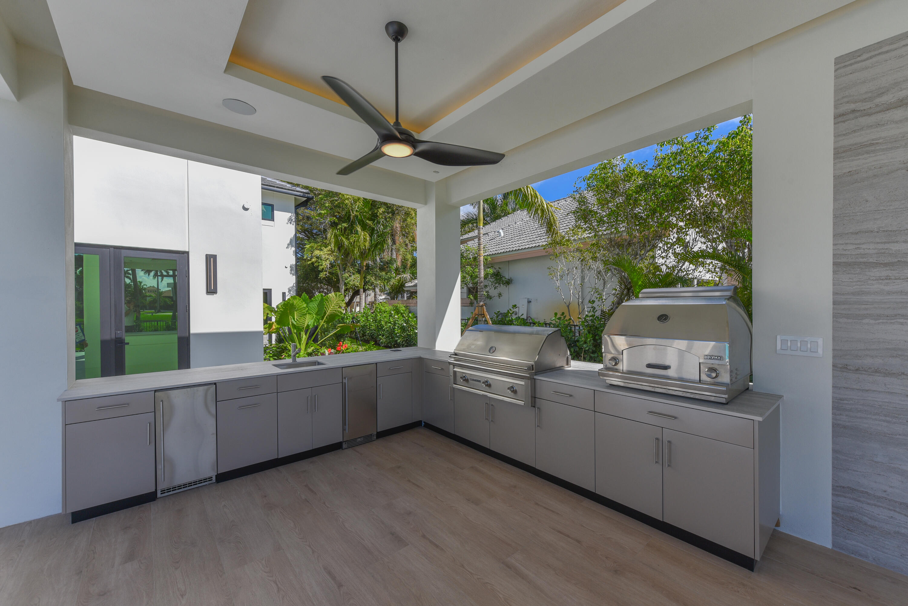 ST ANDREWS COUNTRY CLUB - Residential