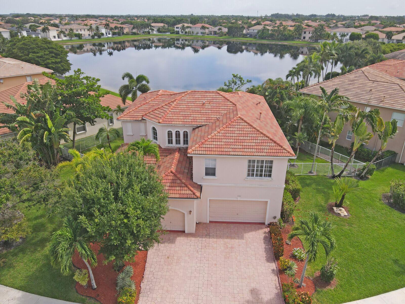 View photos, virtual tours, details... 1324 Beacon Circle