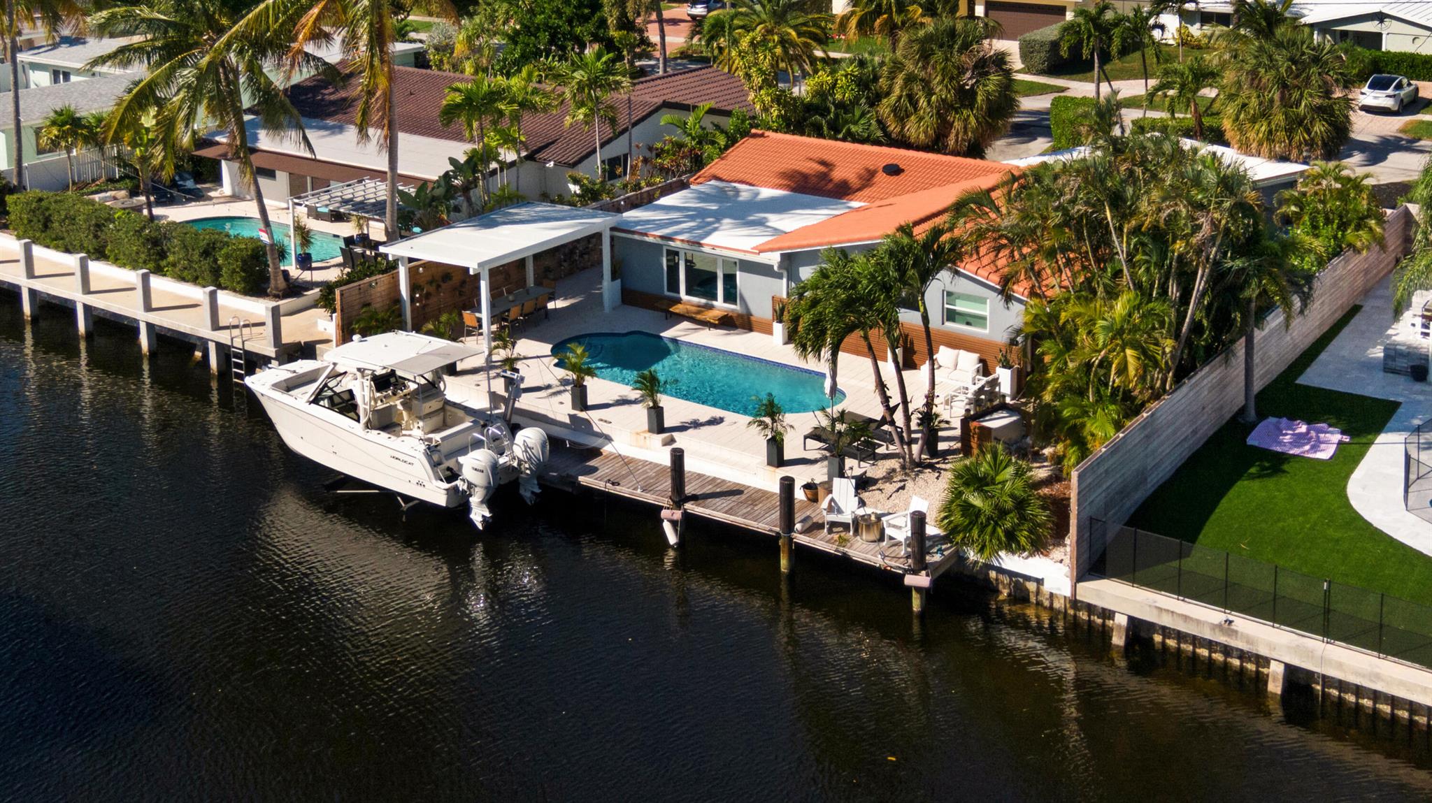 CYPRESS LAKE ESTATES - Residential