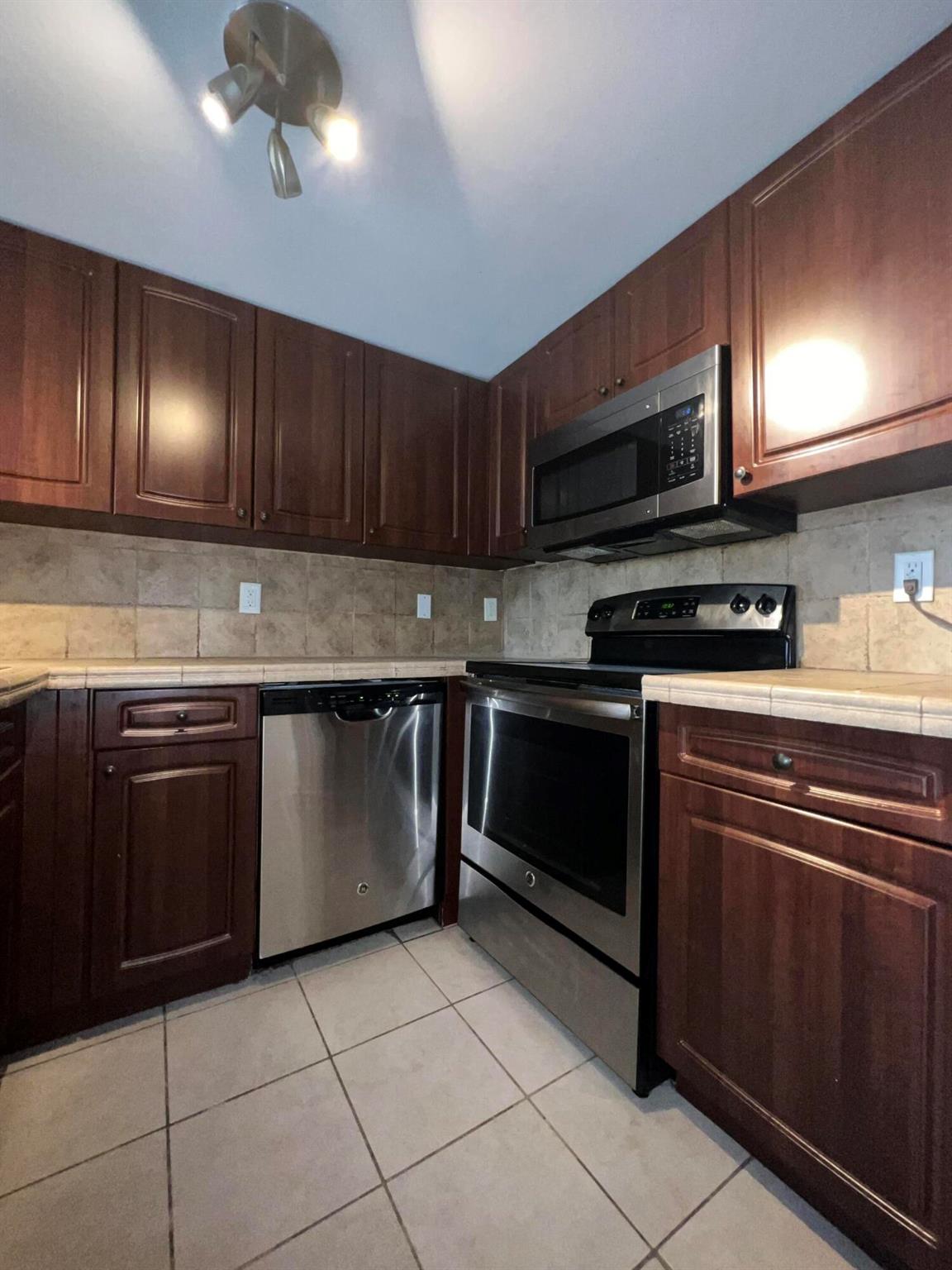 1733 Village Boulevard 109