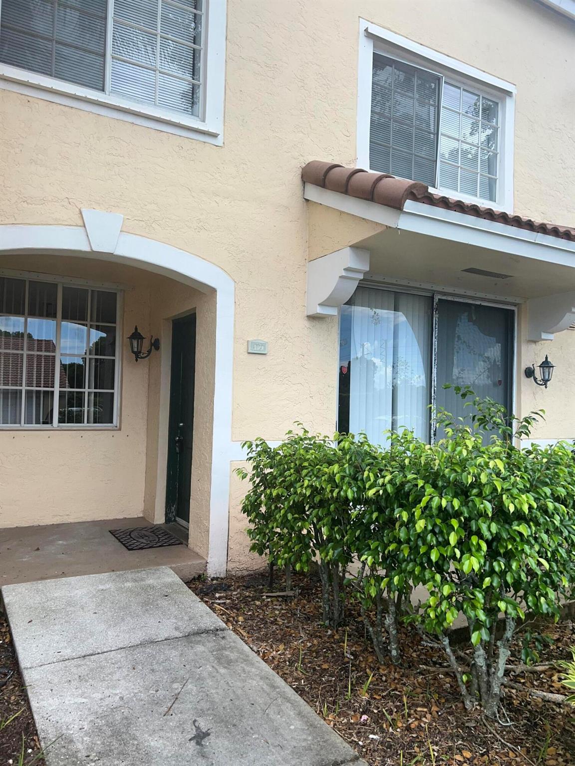 1733 Village Boulevard 109