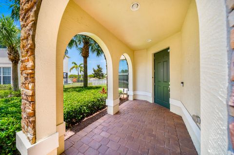 A home in Port St Lucie