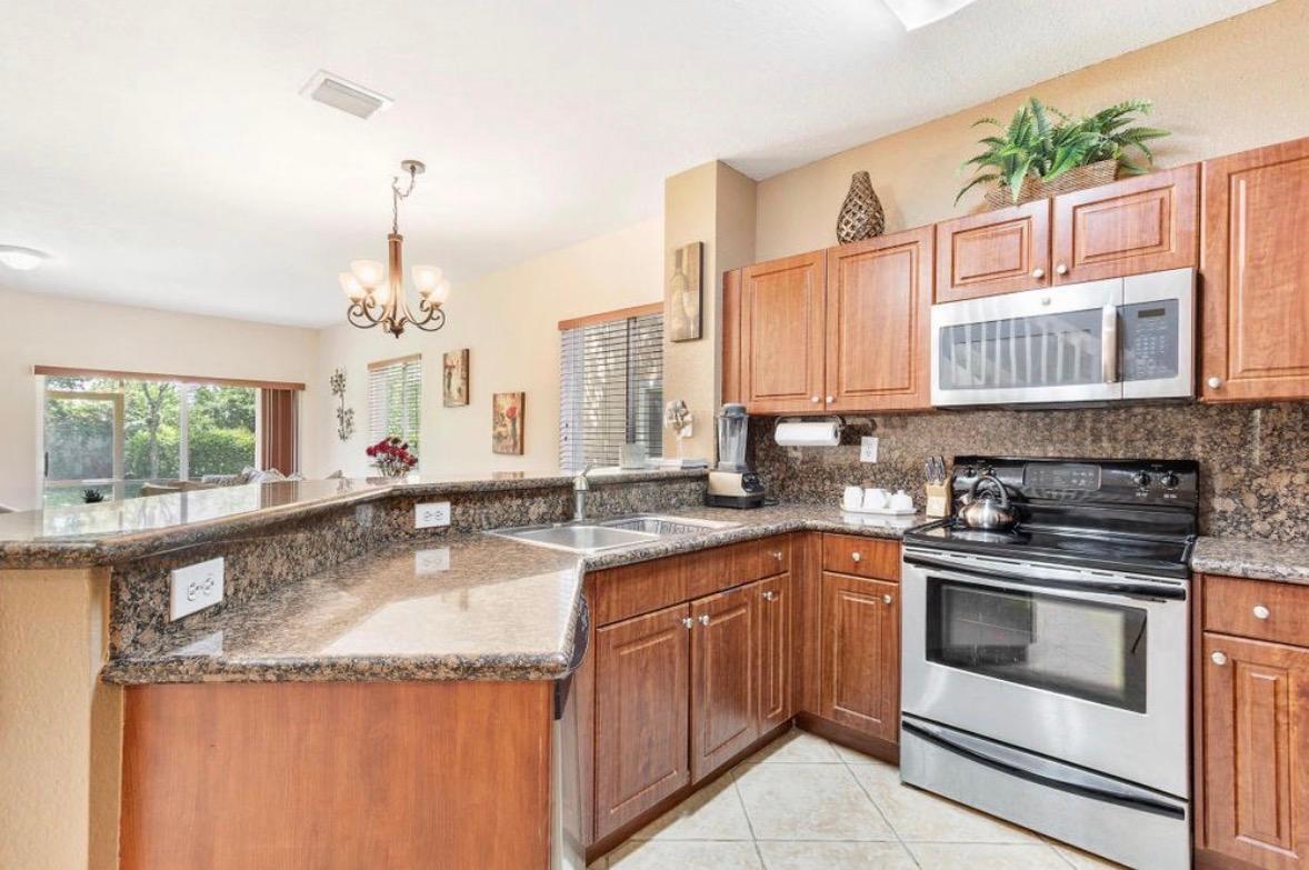5528 MONTE CARLO Lane