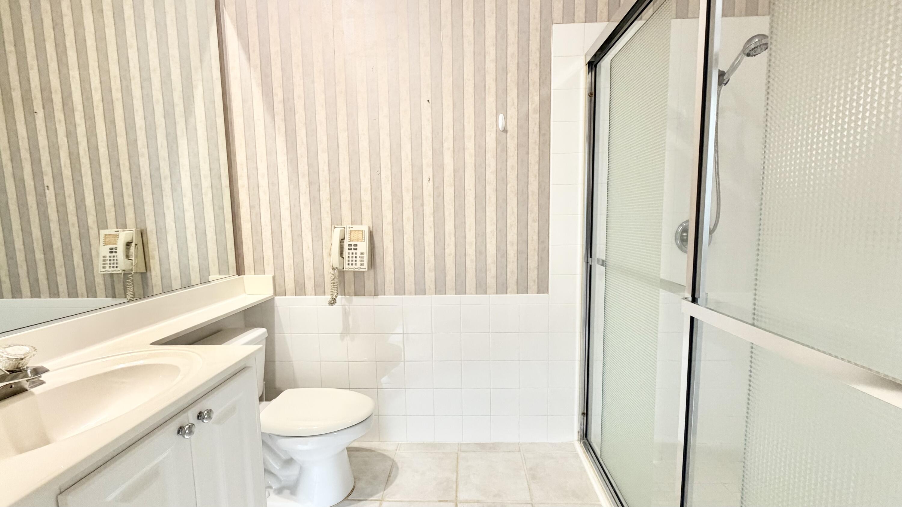 RIVERWALK - Residential