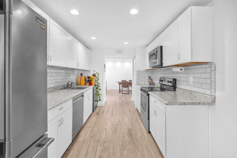 Tiny photo for 6921 Cypress Road #Apt B19, Plantation, FL 33317 (MLS # B26023140)