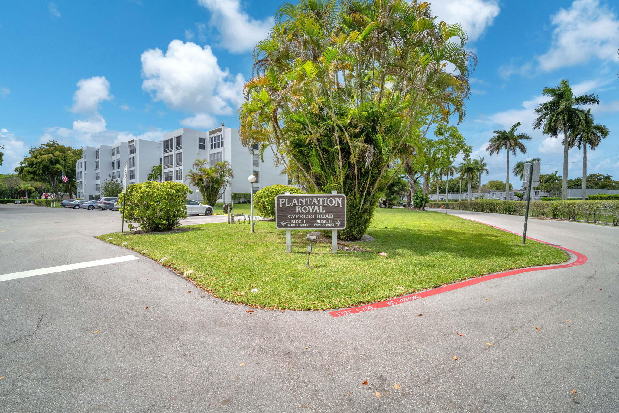 PLANTATION ROYAL SECTION TWO - Residential
