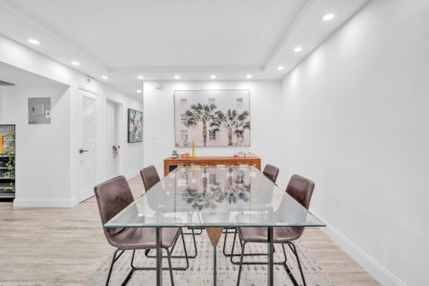 Tiny photo for 6921 Cypress Road #Apt B19, Plantation, FL 33317 (MLS # B26023140)
