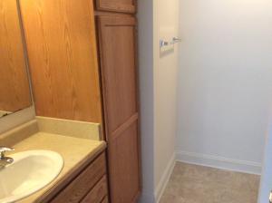 MAGNOLIA SQUARE - Residential Lease