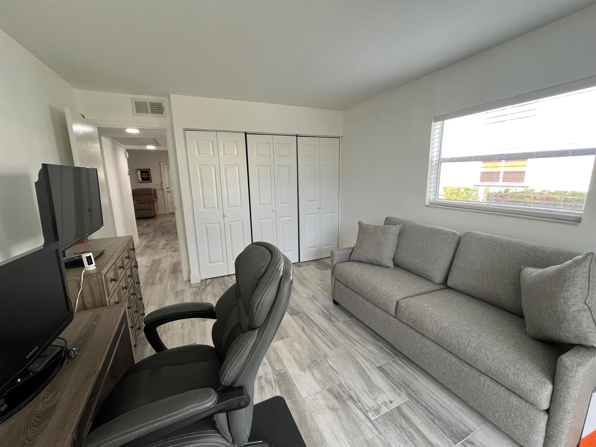 Kings Point - Residential